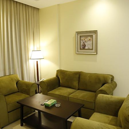 Flora Hotel Suite 2 فلورا2 للشقق المخدومة Riade Exterior foto
