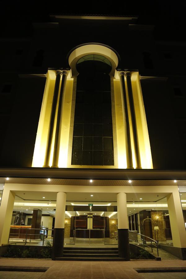 Flora Hotel Suite 2 فلورا2 للشقق المخدومة Riade Exterior foto