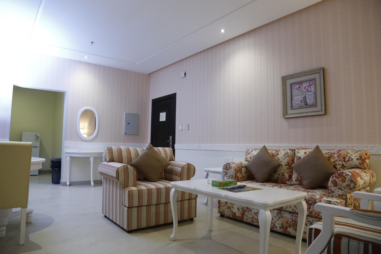 Flora Hotel Suite 2 فلورا2 للشقق المخدومة Riade Exterior foto