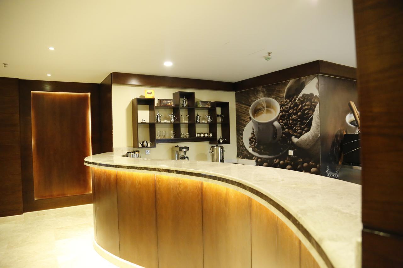 Flora Hotel Suite 2 فلورا2 للشقق المخدومة Riade Exterior foto
