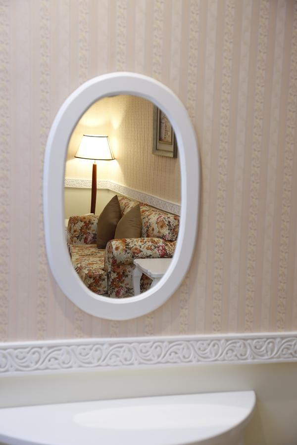 Flora Hotel Suite 2 فلورا2 للشقق المخدومة Riade Exterior foto