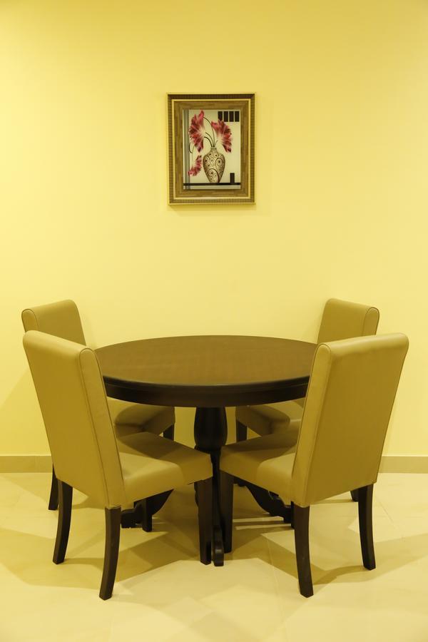 Flora Hotel Suite 2 فلورا2 للشقق المخدومة Riade Exterior foto